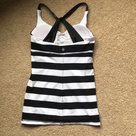 Lululemon Cross-Back Tank Top - Picture 2 of 3